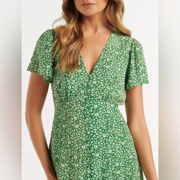 Evernew Mae Flutter-Sleeve Mini Dress - Picture 2 of 8